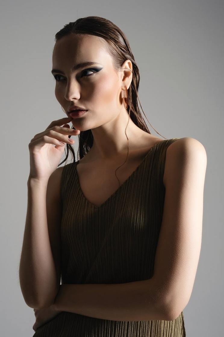 editorial female model
